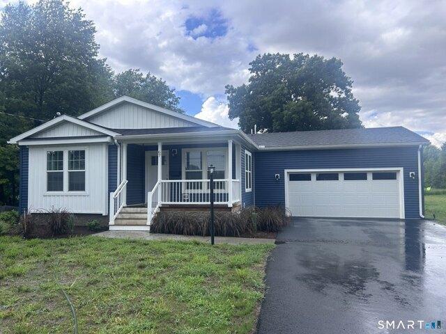 House for sale in Enfield, Connecticut
