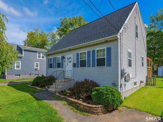 House for sale in Thompsonville, Enfield
