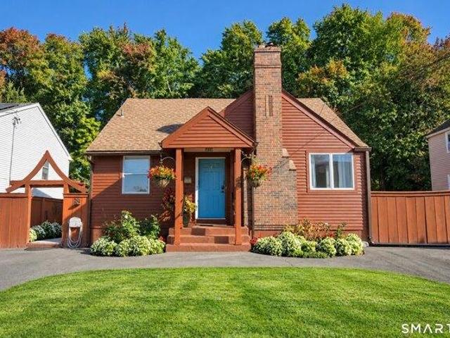 House for sale in North Thompsonville, Enfield