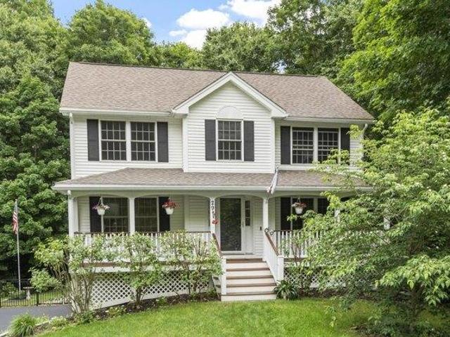 House for sale in New Hampshire