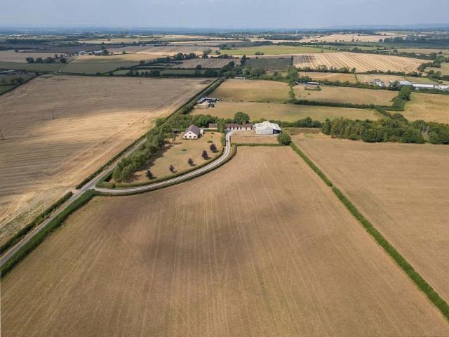 House for sale in Doynton