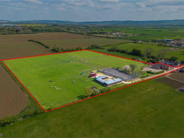 House for sale in Crookhill, Worcestershire