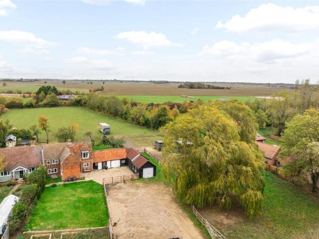House for sale in Bedford