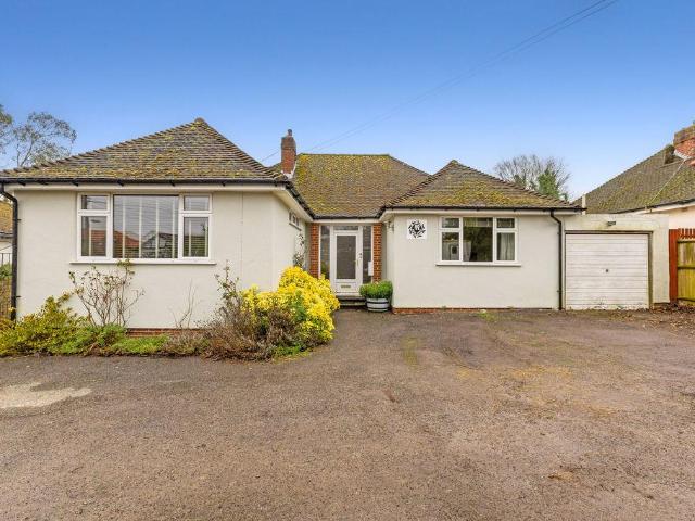 House for sale in Pachesham Park, Surrey