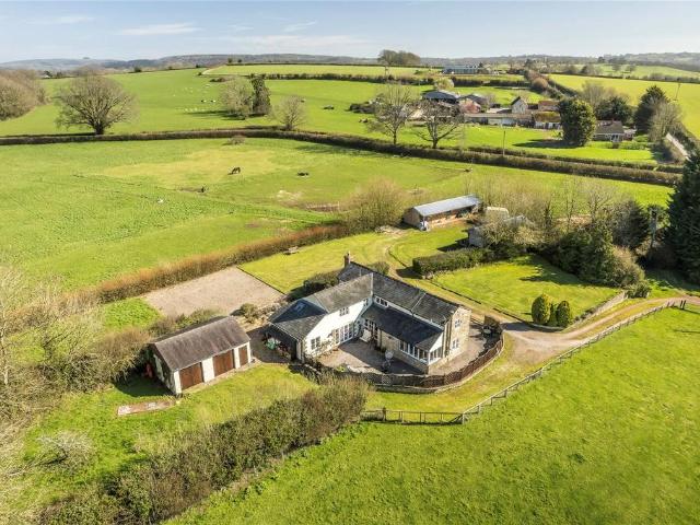 House for sale in Coughton