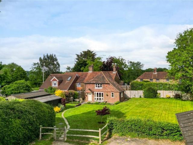 House for sale in Northchapel, Littlecote