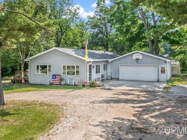 House for sale in Escanaba, Michigan
