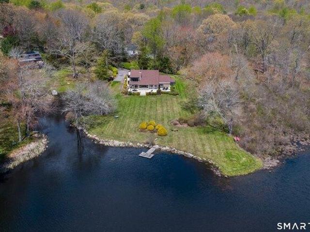 House for sale in Centerbrook, Connecticut