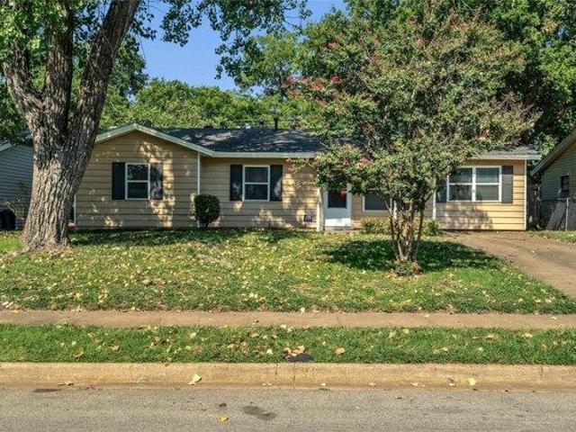 House for sale in Euless, Texas