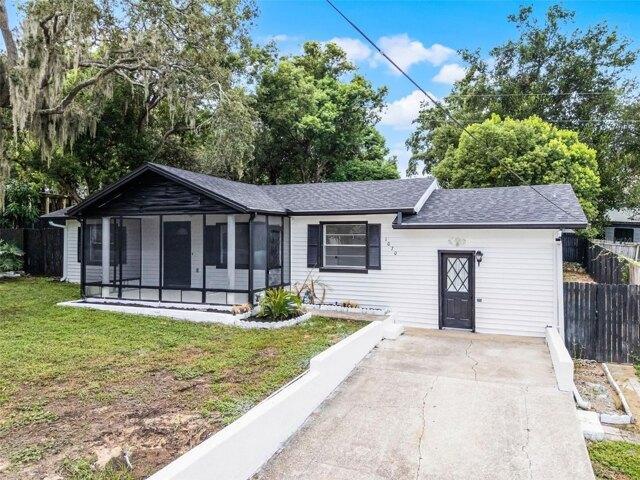 House for sale in Eustis, Florida