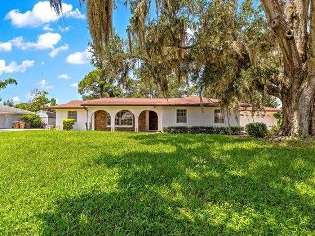 House for sale in Eustis, Florida