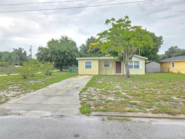 House for sale in Eustis, Florida