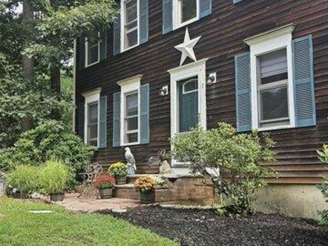 House for sale in New Hampshire