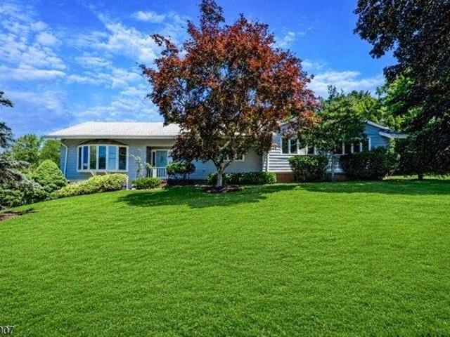 House for sale in Fairfield, New Jersey