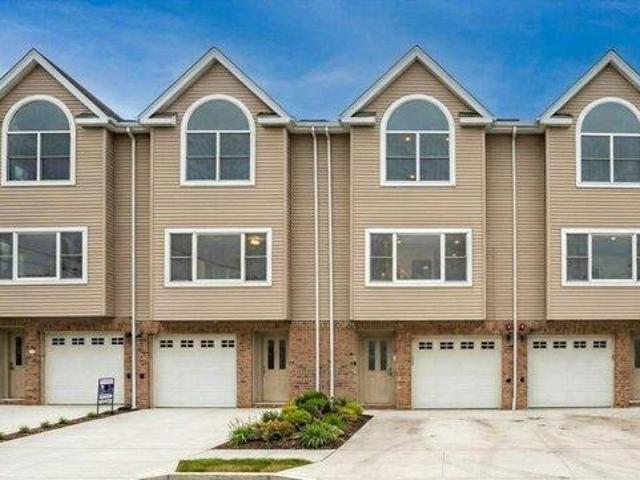 House for sale in Fairview, New Jersey