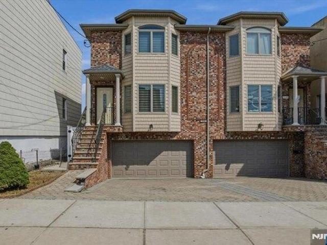 House for sale in Fairview, New Jersey