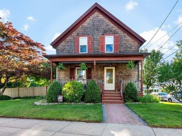 House for sale in Bristol, Massachusetts