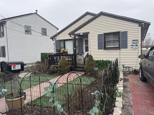 House for sale in Bristol, Massachusetts