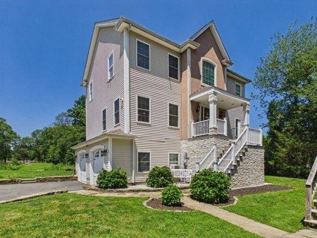 House for sale in Bristol, Massachusetts