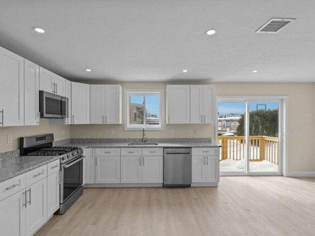 Condo for sale in Bristol, Massachusetts