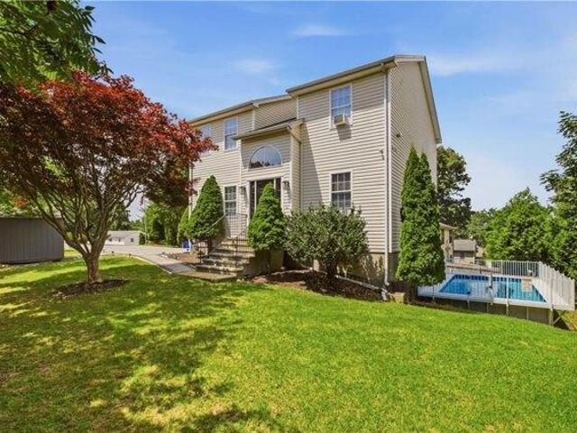 House for sale in Bristol, Massachusetts