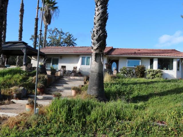 House for sale in Fallbrook House for sale in Fallbrook