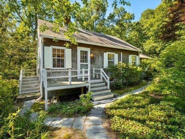 House for sale in Woods Hole, Falmouth