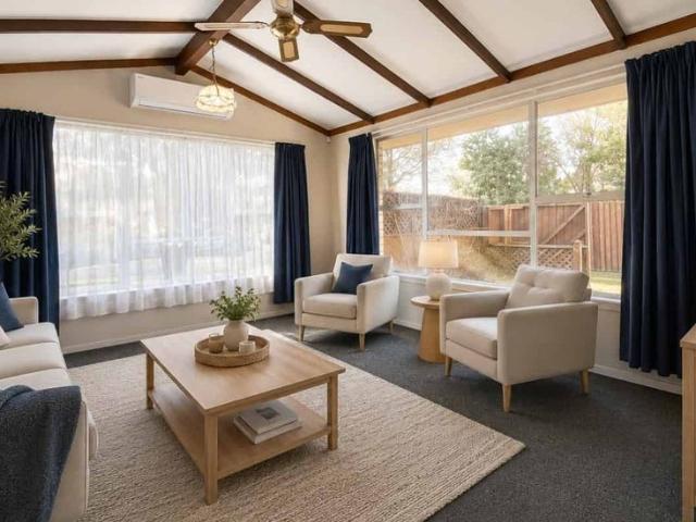 House for rent in Chaslands, Canterbury