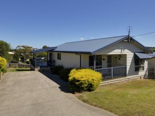 House for rent in Lakes Entrance, Victoria