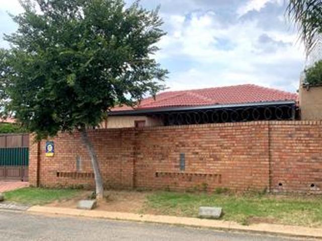 House for rent in Nooitgedacht, Gauteng