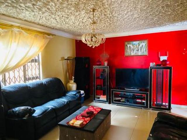 House for sale in UMhlathuze Municipality, Kwazulu-natal