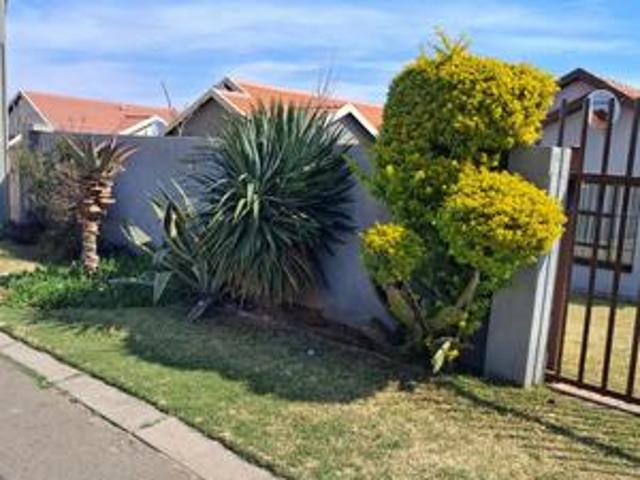 House for sale in Nooitgedacht, Gauteng