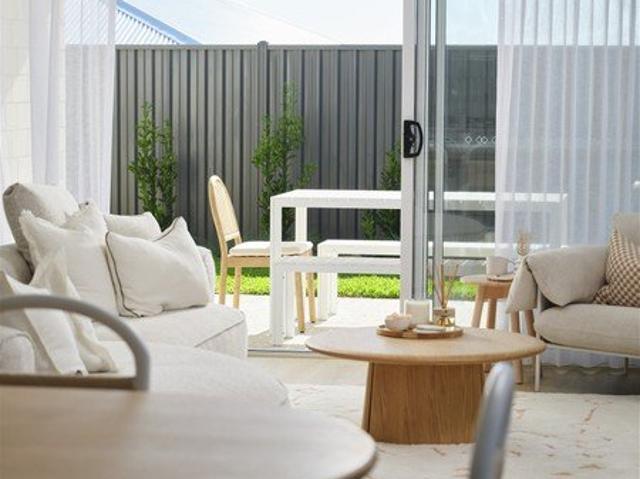 Cottage for sale in Anketell, Western Australia