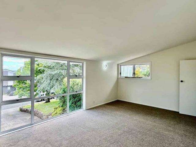 House for rent in Lynfield, Oroua County