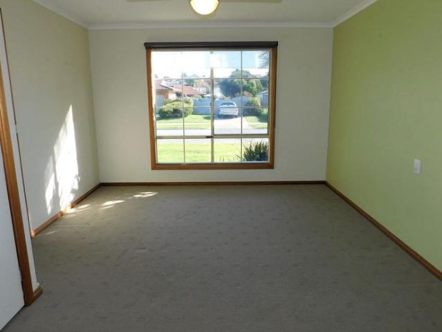 House for rent in West Wodonga, Victoria