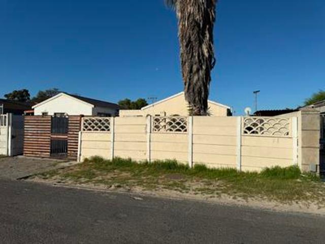 House for sale in Kraaifontein, Western Cape