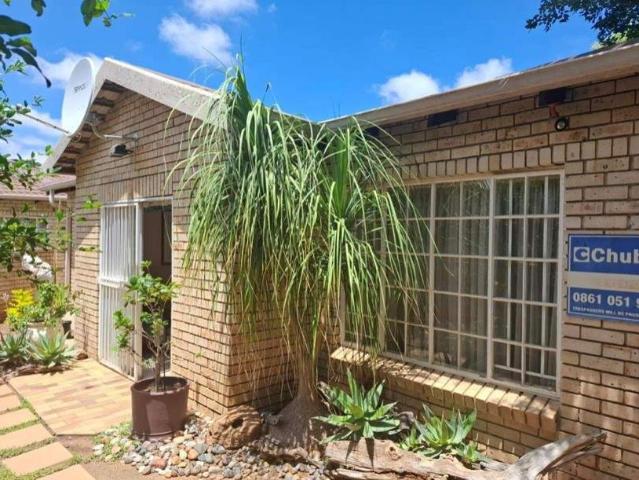 Townhouse for sale in Bloemfontein, Free State