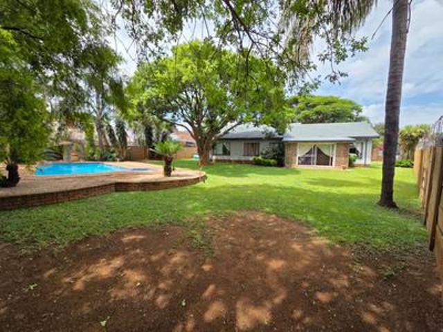 House for sale in Waterkloof, Gauteng