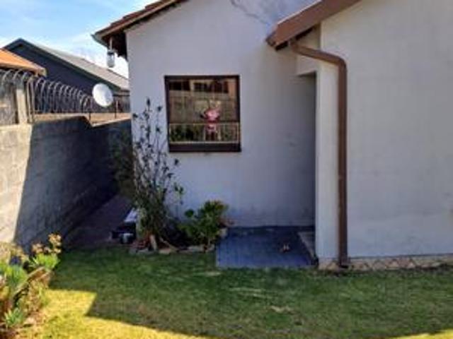 House for sale in Nooitgedacht, Gauteng