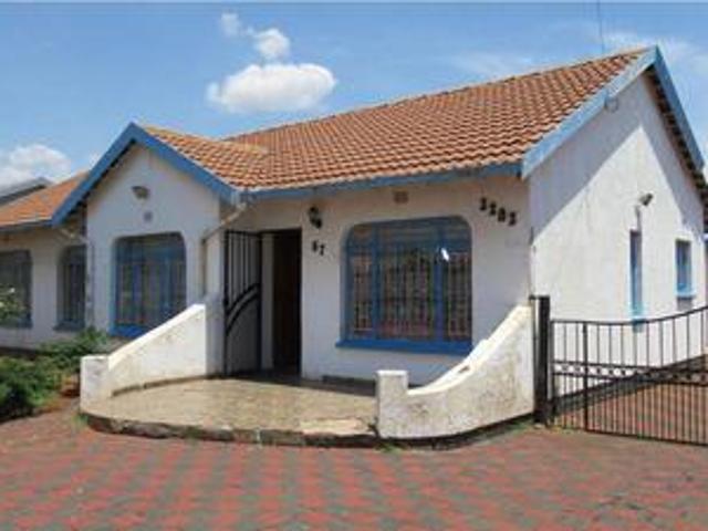 House for sale in Vosloorus, Gauteng