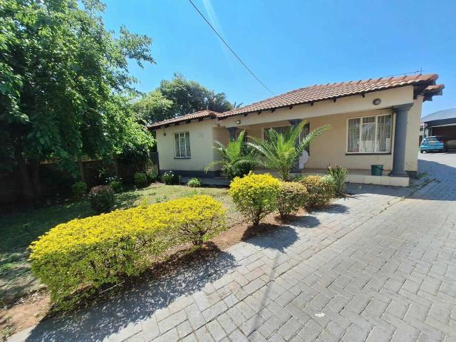 House for sale in Waterkloof, Gauteng