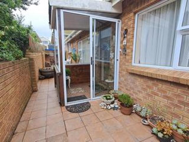 House for sale in Groot Brak Rivier, Western Cape