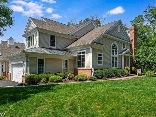 Condo for sale in Far Hills, New Jersey