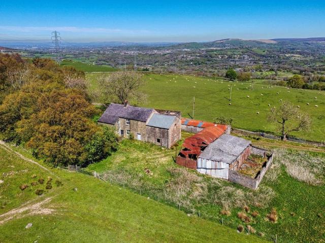 House for sale in Ludworth Houses, Marple Bridge