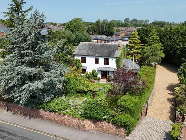 House for sale in Stubshaw Cross, Wigan