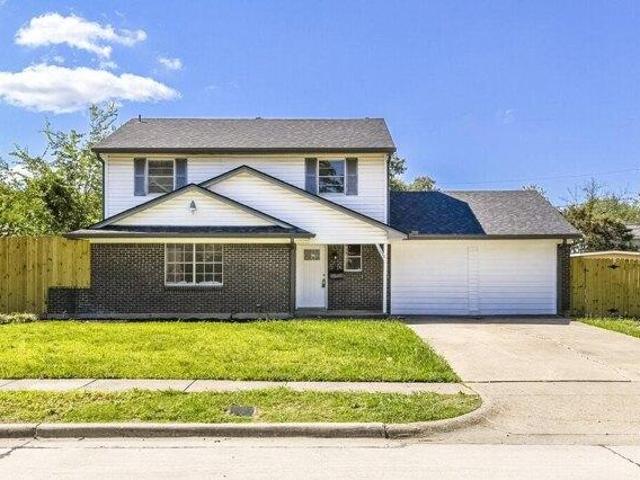 House for sale in Farmers Branch, Texas