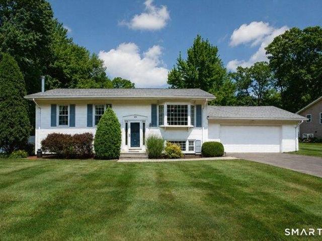 House for sale in Farmington, Connecticut