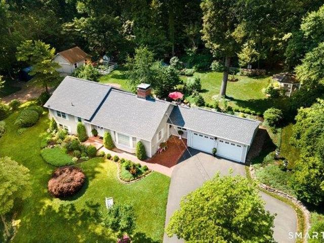 House for sale in Farmington, Connecticut