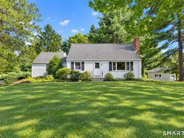 House for sale in River Glen, Farmington