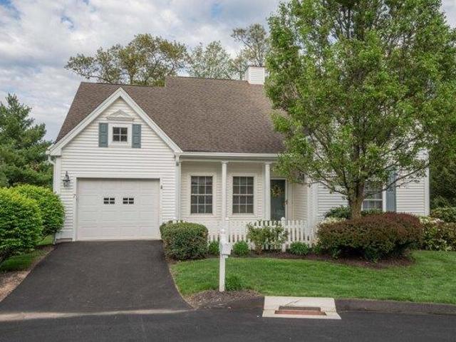 Condo for sale in Farmington
